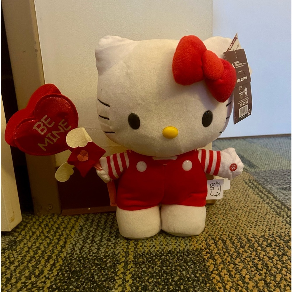 Hello Kitty Valentines Side Stepper BNWT